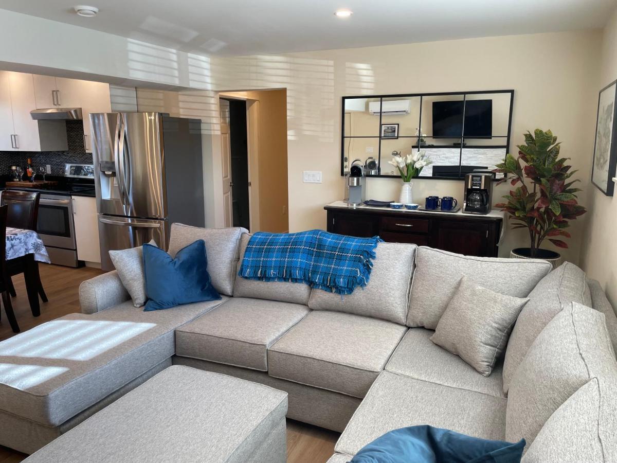Bright Poolside Walkout Two Bedroom Basement Suite In The Okanagan Penticton Eksteriør billede